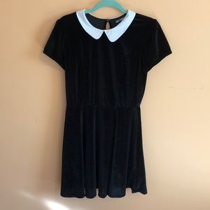 Black white collar dress